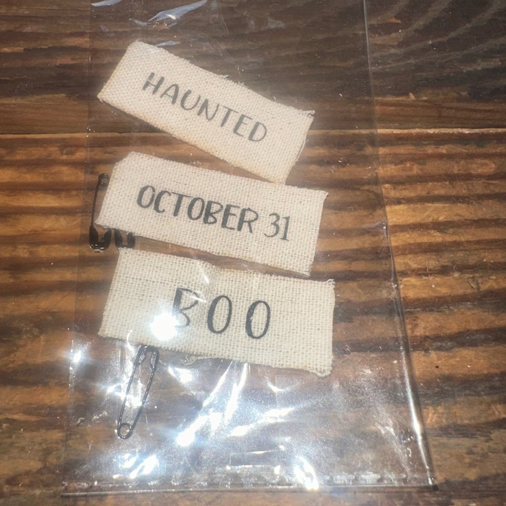 Primitive Set of 3 Halloween Ghosts on Wooden Stand - New - Picture 6 of 9